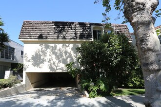 430 S Maple Dr in Beverly Hills, CA - Building Photo - Building Photo