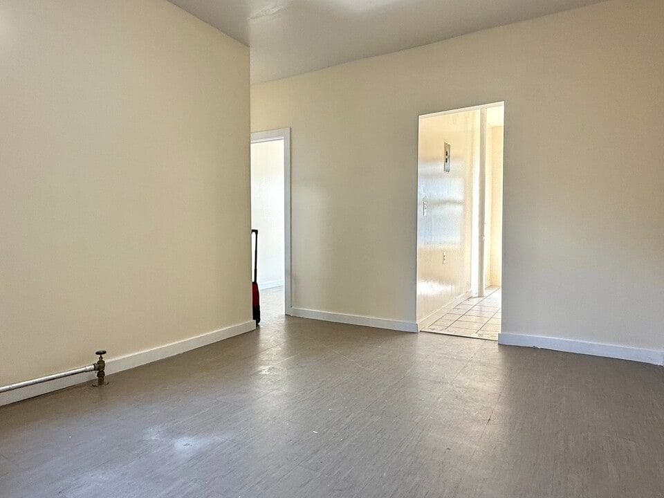 3349 Decatur Ave in Bronx, NY - Building Photo