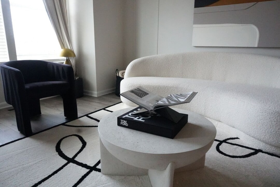 9715 Summerton Dr in Bowie, MD - Foto de edificio