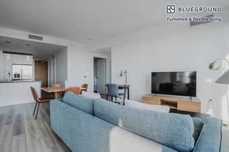 399 Fremont St in San Francisco, CA - Building Photo - Building Photo