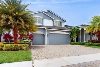 11910 Osprey Cir in Lake Worth Beach, FL - Building Photo - Building Photo