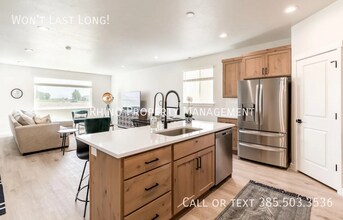 593 S 1020 W in Highland, UT - Building Photo - Building Photo