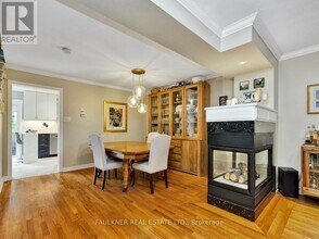 27 Warrington Dr in Ottawa, ON - Building Photo - Building Photo