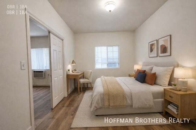 1317 N Bronson Ave, Unit 101 in Los Angeles, CA - Building Photo - Building Photo