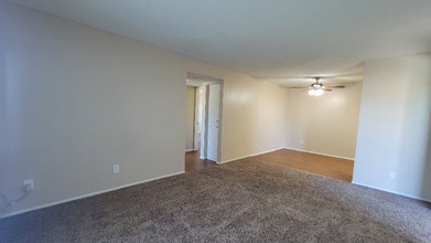 2050 S Euclid Ave in Ontario, CA - Building Photo - Building Photo