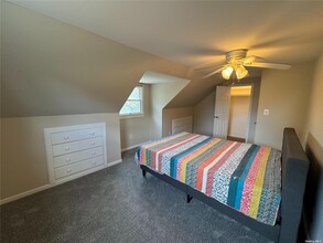 24 Ellington Dr in East Northport, NY - Building Photo - Building Photo