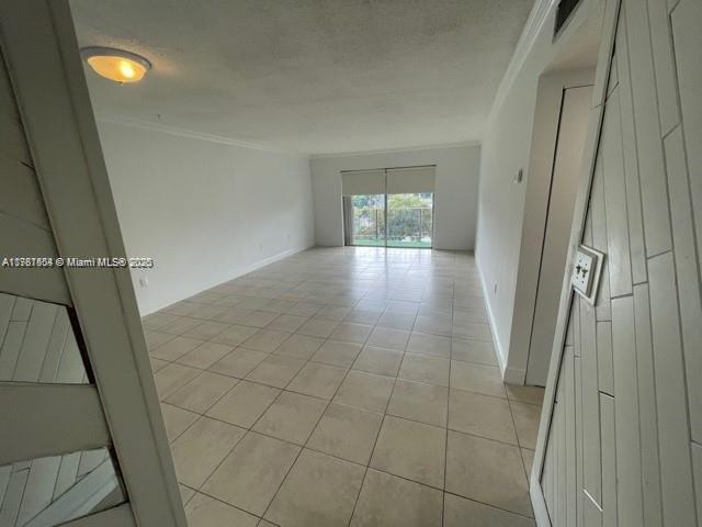 11905 NE 2nd Ave in Miami, FL - Building Photo