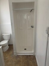 811 W Main St in Norristown, PA - Building Photo - Building Photo