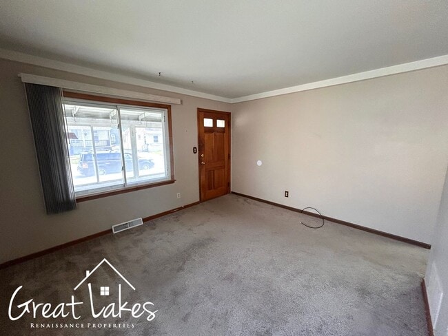 7067 Ford Ave in Warren, MI - Building Photo - Building Photo