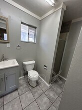 208 W 1st St in Pittsburg, KS - Building Photo - Building Photo