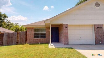 208 Elbert Ln in Harker Heights, TX - Building Photo