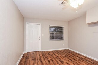 5320 1st Ave S in St. Petersburg, FL - Building Photo - Building Photo