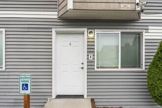 3322 148th St SW in Lynnwood, WA - Building Photo - Building Photo