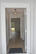 1185 FM 222 in Coldspring, TX - Foto de edificio - Building Photo