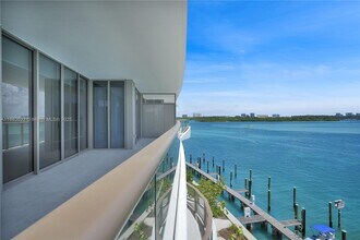 1135 103rd St in Bay Harbor Islands, FL - Building Photo - Building Photo