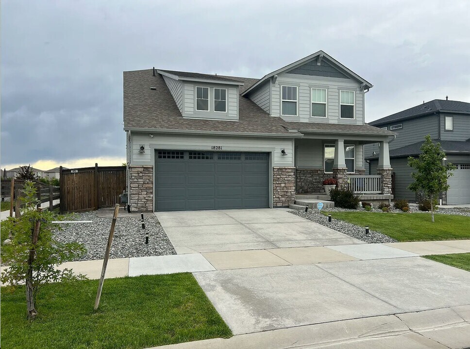 18281 Grosbeak Pl in Parker, CO - Building Photo