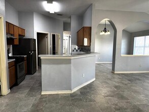 13800 Randalstone Dr in Pflugerville, TX - Building Photo - Building Photo