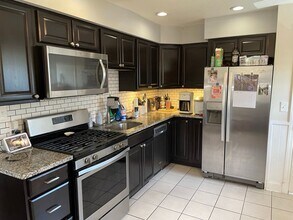 573 Shipley Rd in Linthicum Heights, MD - Building Photo - Building Photo