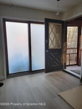 353 Saunders Dr in East Stroudsburg, PA - Building Photo - Building Photo