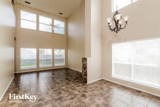 6127 Wood Pass in San Antonio, TX - Building Photo - Building Photo