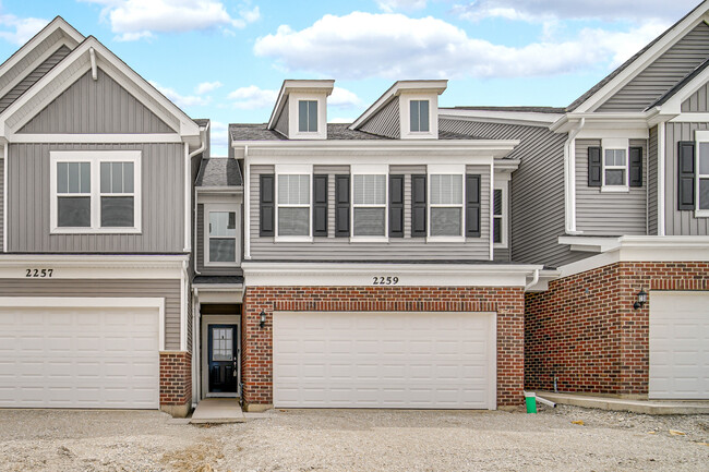 property at 2259 Horseshoe Cir