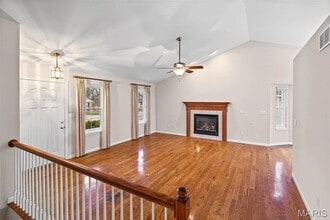 18 Crabapple Ln in Glen Carbon, IL - Building Photo - Building Photo