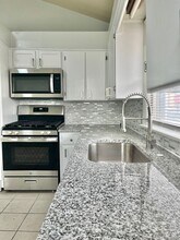 518 Washtenaw Ave in Ypsilanti, MI - Building Photo - Building Photo