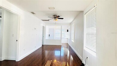 4100 40th St N in St. Petersburg, FL - Building Photo - Building Photo