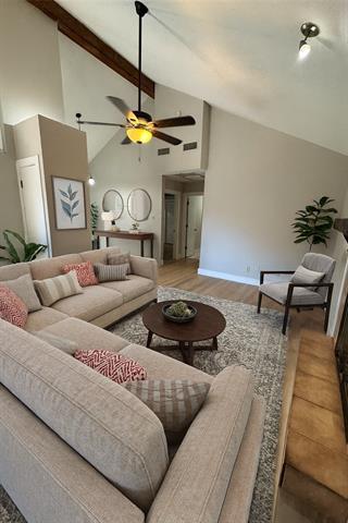 420 S Las Vegas Trail in Fort Worth, TX - Building Photo - Building Photo