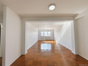 3240 Riverdale Ave in Bronx, NY - Building Photo - Building Photo