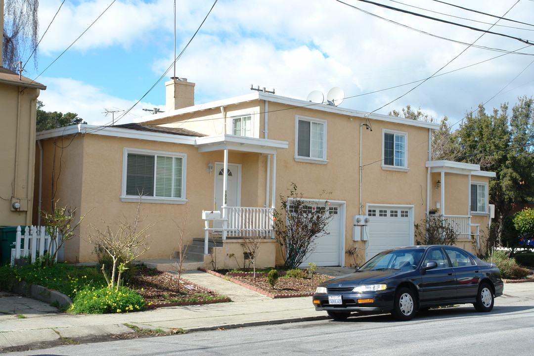 1002-1004 Kains Ave in Albany, CA - Building Photo