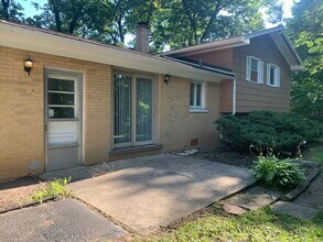 4513 David Ln in Crystal Lake, IL - Building Photo - Building Photo
