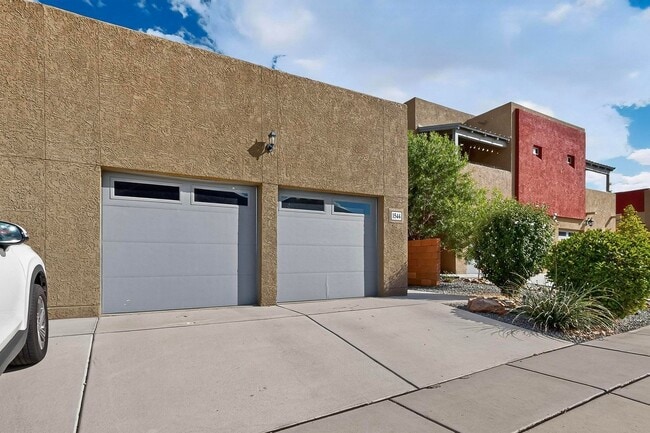 property at 1544 Volponi Dr SE