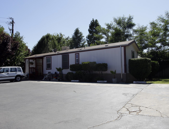 Bryte Mobile Home Park in West Sacramento, CA - Foto de edificio - Building Photo