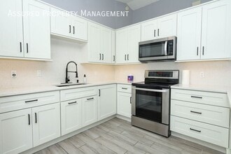 9942 Dean Oaks Ct in Orlando, FL - Building Photo - Building Photo