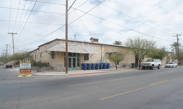 621 South Main Avenue Apartments in Tucson, AZ - Building Photo - Building Photo