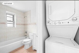 42 Woodhull St in Brooklyn, NY - Building Photo - Building Photo
