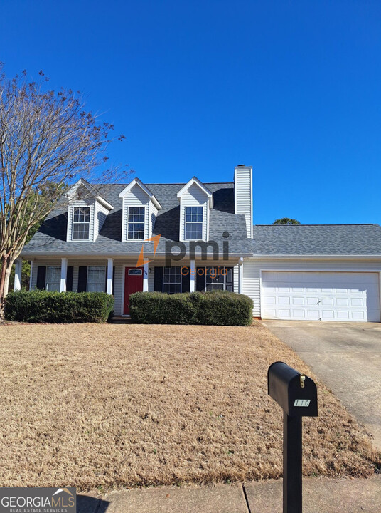 110 Calico Loop in Grantville, GA - Building Photo