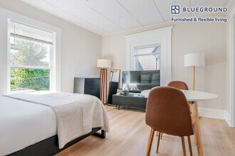 142 Dorchester St in Boston, MA - Building Photo - Building Photo