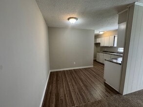 1502 Northwoods Dr in Kings Mountain, NC - Building Photo - Building Photo