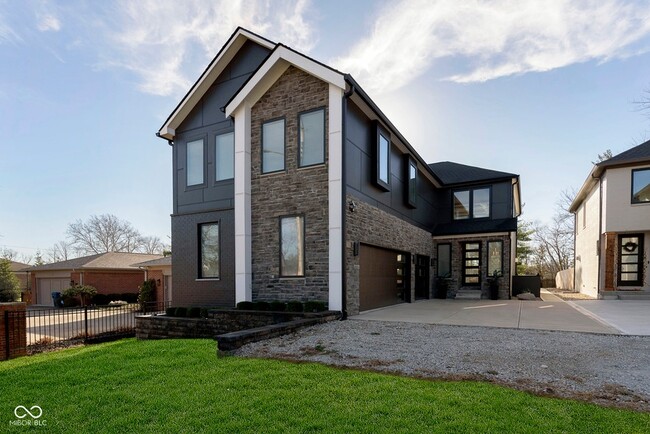 property at 429 W 86th St