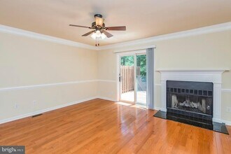 20 Exeter Ct in Princeton, NJ - Building Photo - Building Photo