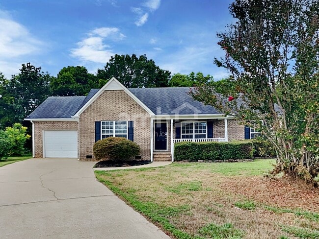 property at 2908 Checkers Ct