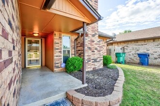 13224 Marsh Ln in Oklahoma City, OK - Building Photo - Building Photo