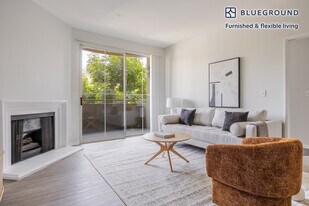 2225 S Beverly Glen Blvd in Los Angeles, CA - Building Photo