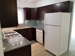 5712 Ridgemont Ln in Chicago Ridge, IL - Building Photo - Building Photo