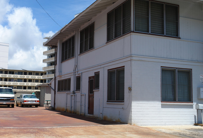 2630 Maunawai Pl in Honolulu, HI - Building Photo - Building Photo