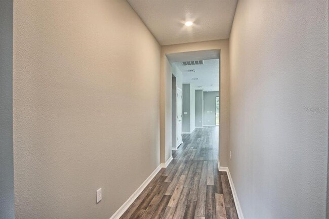 6366 Mooring Line Cir in Apollo Beach, FL - Building Photo - Building Photo