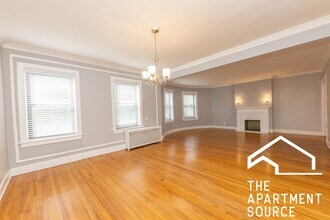 201 Kedzie St in Evanston, IL - Building Photo - Building Photo