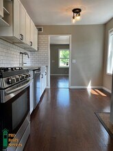 3146 Utah Ave S in St. Louis Park, MN - Building Photo - Building Photo